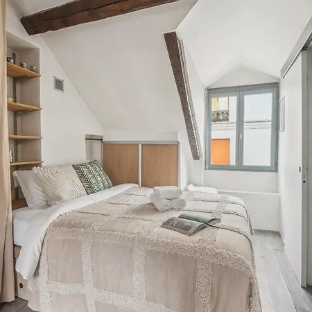 Apartament Bnbnova - Place Des Vosges & Le Marais Paryż